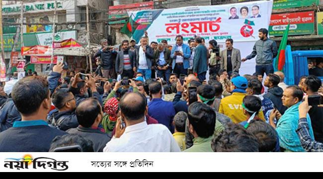 আগরতলা অভিমুখে লংমার্চ : নয়াপল্টনে জড়ো হচ্ছেন নেতাকর্মী