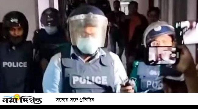 ফোরটি ফাইভ অ্যাঙ্গেলে গুলি ছোঁড়ার কথা স্বীকার দস্তগীরের