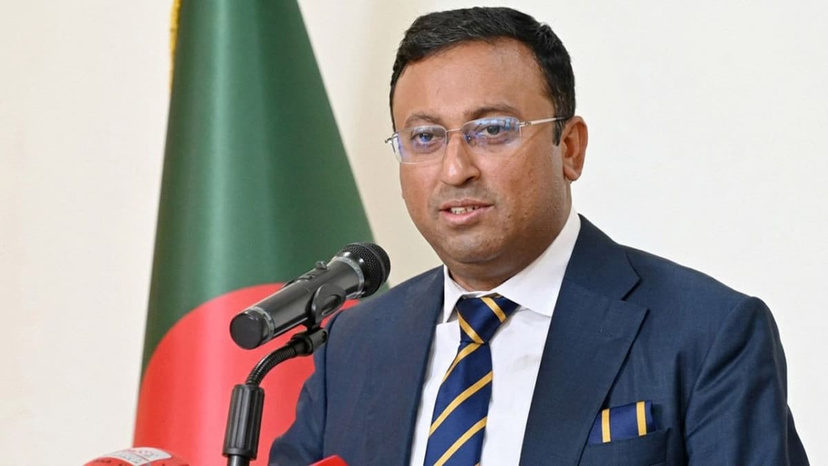 ভারতে ব্রিকস সম্মেলন : প্রধানমন্ত্রীকে আমন্ত্রণ জানানো হয়নি