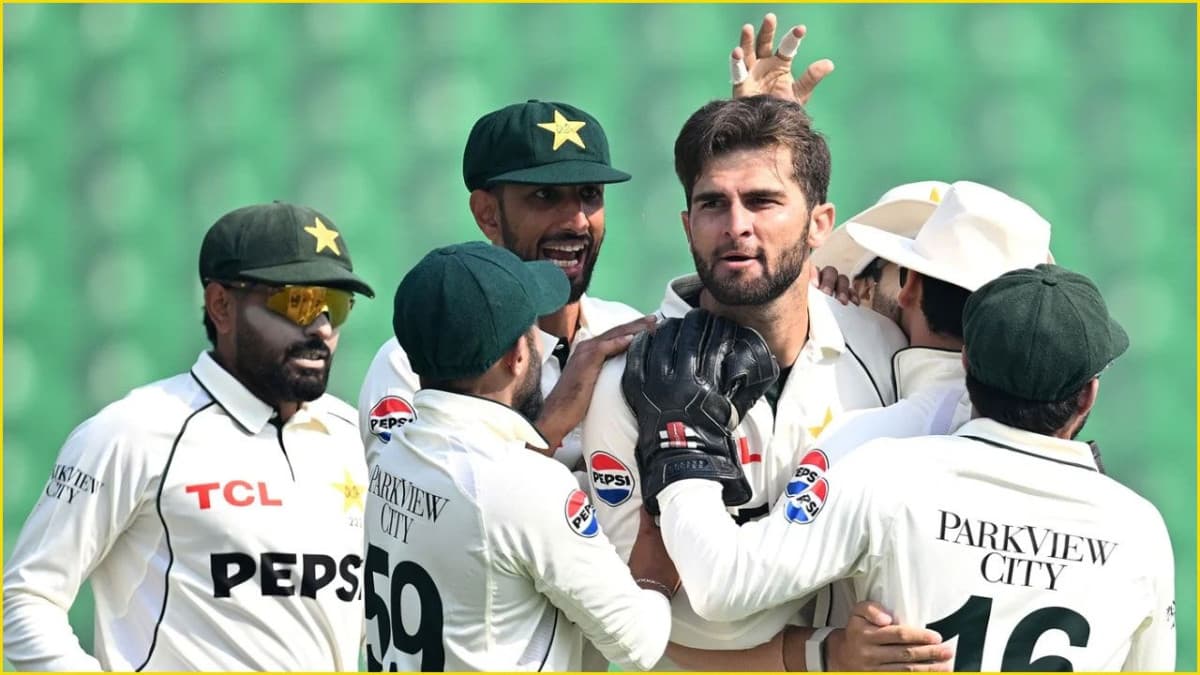 শাস্তি পেল পুরো পাকিস্তান দল, কাটা হলো পয়েন্টও