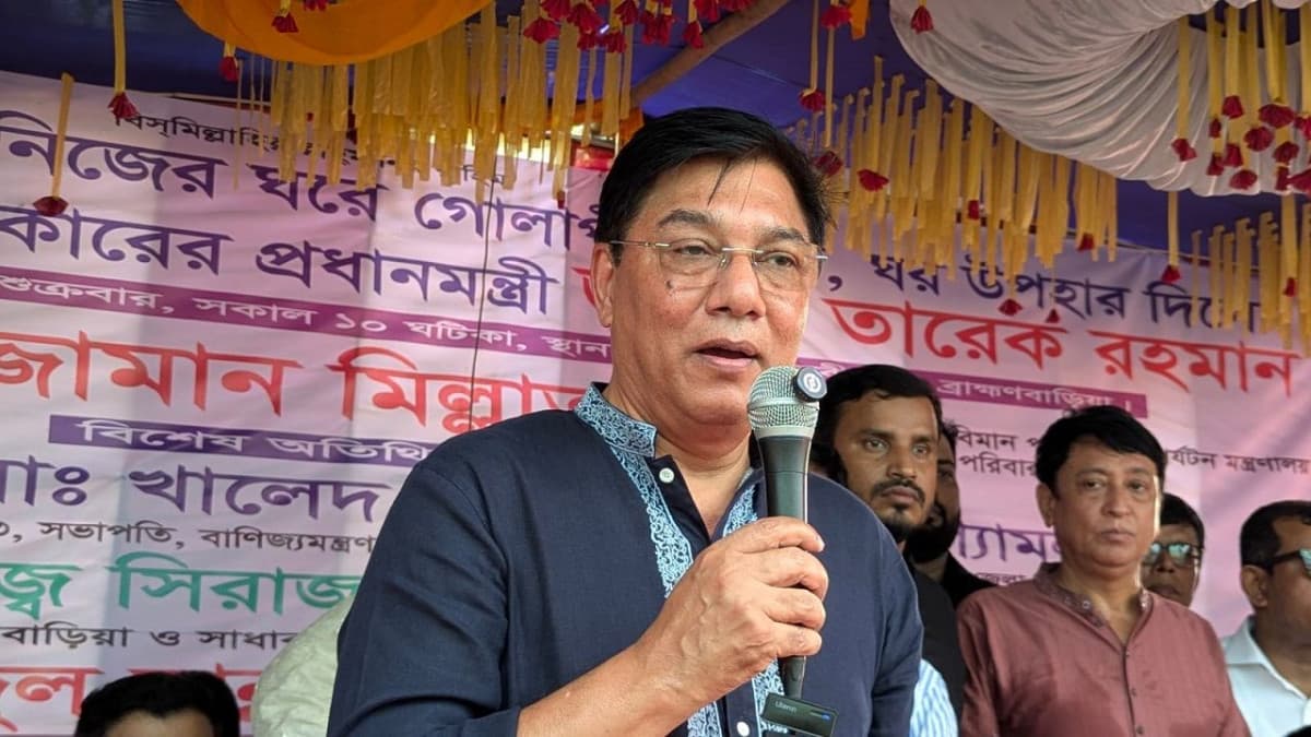 শেখ হাসিনা আসুক, হাতকড়া দিয়ে রিসিভ করব: বিমানমন্ত্রী