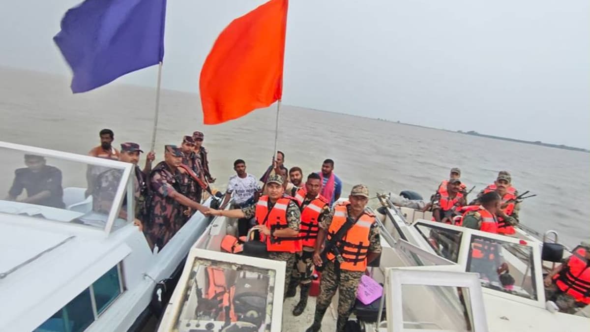 রাজশাহী সীমান্তে বিএসএফের হাতে আটক ৫ বাংলাদেশীকে ফেরত আনল বিজিবি