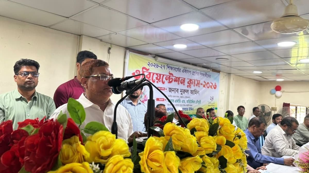 শিক্ষার্থীদের পড়াশোনার পাশাপাশি ধর্মীয় জ্ঞানচর্চায় মনোযোগী হতে হবে