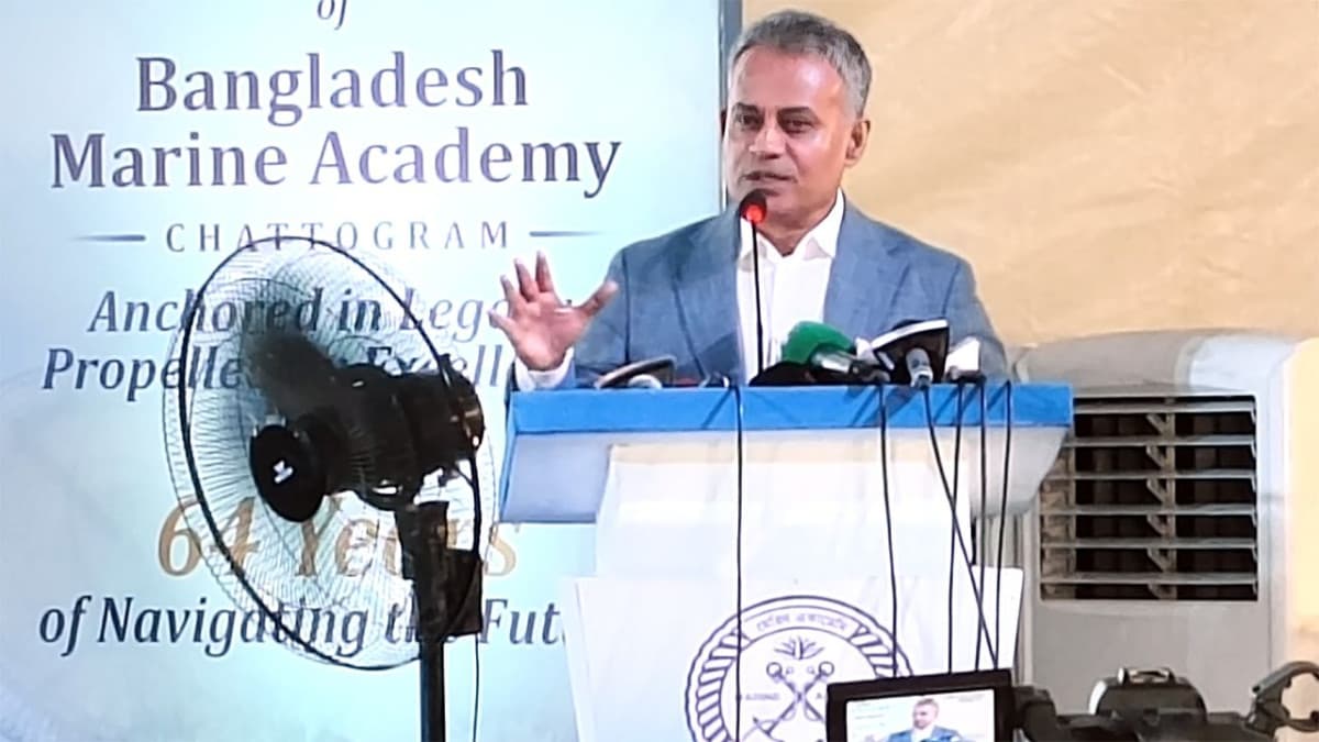 অপ্রয়োজনীয় ব্যয় কমাতে হবে, আয়োজনের সংস্কৃতি বদলাতে হবে : নৌপরিবহন মন্ত্রী