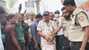 চুয়াডাঙ্গায় বাস থেকে ইয়াবাসহ আ’লীগ নেতা গ্রেফতার