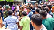 দামুড়হুদায় মহাসড়ক অবরোধ করে ইজিবাইক চালকদের বিক্ষোভ, যানজটে তীব্র ভোগান্তি