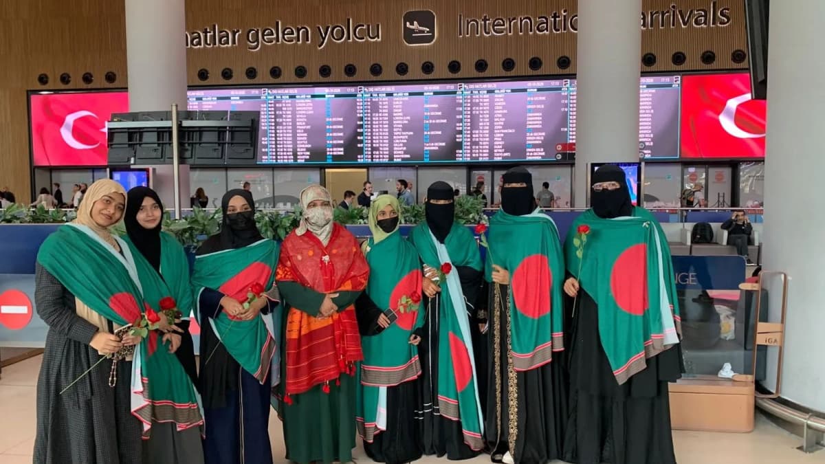 পূর্ণাঙ্গ বৃত্তিতে তুরস্কের কোরআন শিক্ষা কোর্সে ৭ বাংলাদেশী নারী