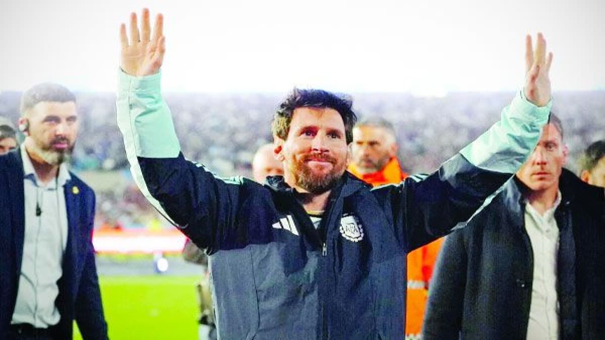 বিদায় মহানায়ক মেসি