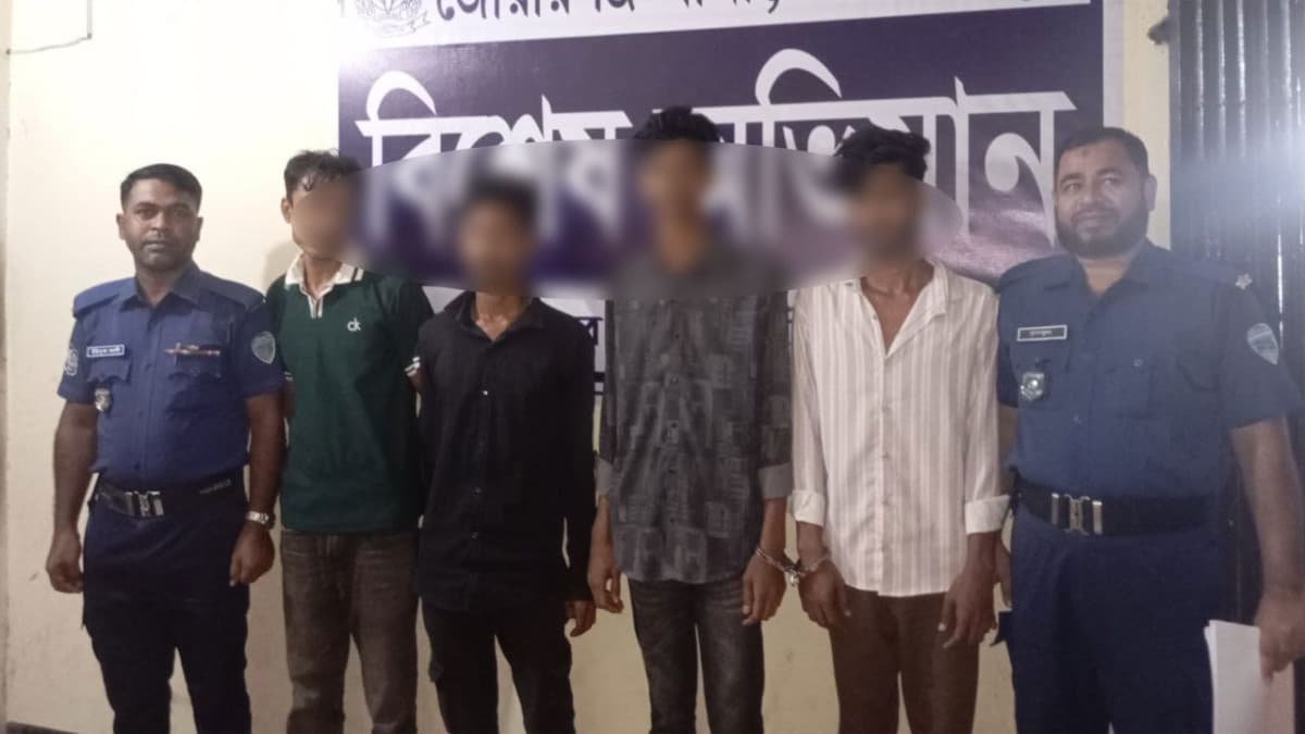 জোরারগঞ্জ থানা পুলিশের অভিযানে ৭ জন গ্রেফতার