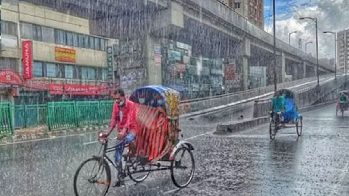 ঢাকায় বৃষ্টির সম্ভাবনা, কমতে পারে দিনের তাপমাত্রা