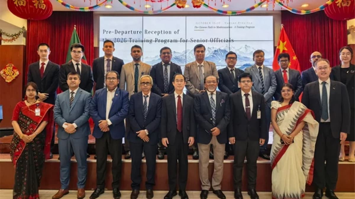 চীনের সাথে বন্ধুত্বপূর্ণ সম্পর্ককে জোরদারে পারস্পরিক সহযোগিতা বাড়াতে হবে