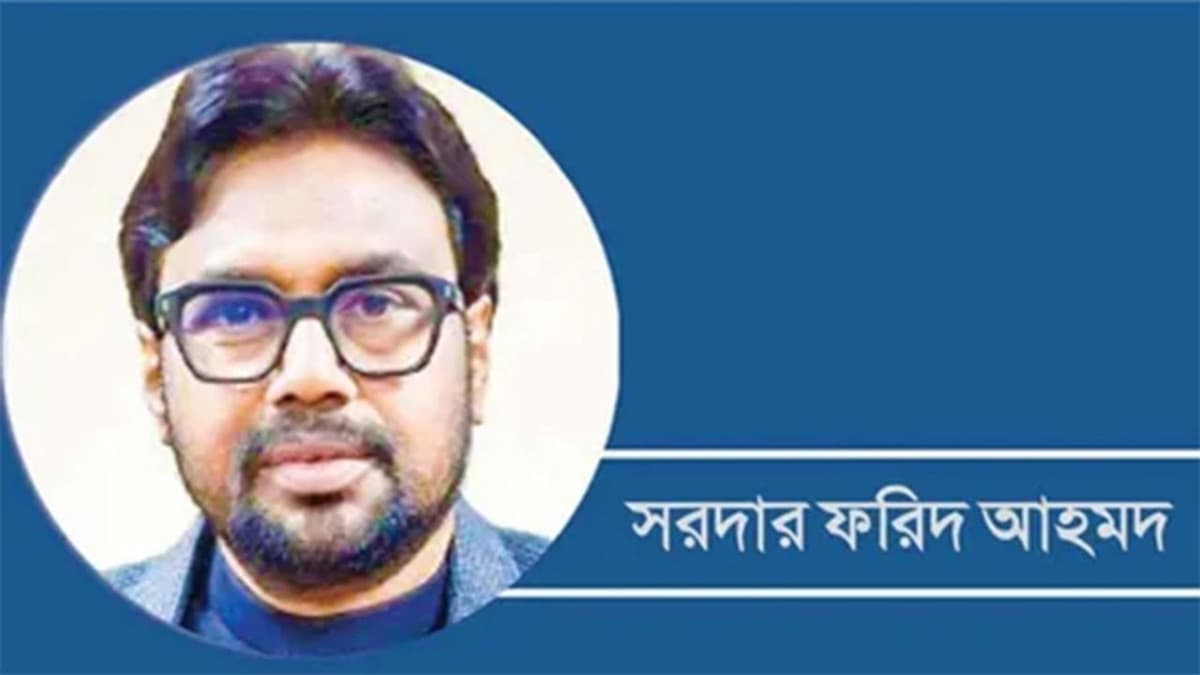 সরকারের ভয় কোথায়