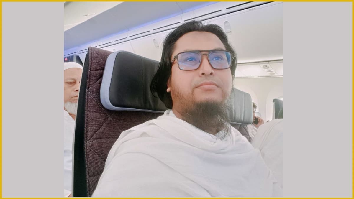 রিয়াদে নিহত মাওলানা নাসরুল্লাহ বদরের শেষ পোস্টে বাইতুল্লাহ যিয়ারতের আবেগঘন আকুতি