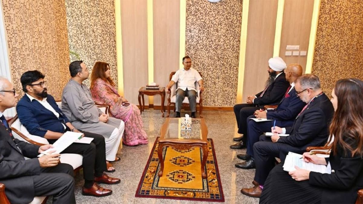 যেসব খাতে বাংলাদেশকে সহযোগিতা করতে কানাডার প্রতি প্রধানমন্ত্রীর আহ্বান