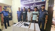 চট্টগ্রামে ডাকাতির প্রস্তুতিকালে দেশীয় অস্ত্রসহ গ্রেফতার ৩