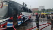মহাখালী টার্মিনালে এসি বাসে আগুন, অল্পের জন্য রক্ষা পেলেন যাত্রীরা