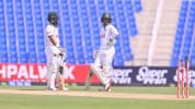 হাফ-সেঞ্চুরির পর সাজঘরে সাদমান, ২০০ পার বাংলাদেশের
