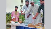 কিশোরগঞ্জে প্লাস্টিক বর্জ্যের বিনিময়ে গাছের চারা বিতরণ