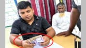 ঘুষ নেয়ার ভিডিও ভাইরাল, হাজীগঞ্জে ভূমি অফিসের কর্মচারী বরখাস্ত