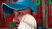 কুমিল্লায় ছাত্রদলের কমিটিতে পদ না পেয়ে নিজের গালে জুতাপেটা