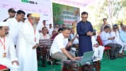 রাজশাহীতে আখচাষীদের ১২ কোটি টাকা প্রণোদনা দিলেন প্রধানমন্ত্রী