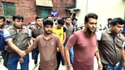 পুলিশ পরিচয়ে বাস থেকে শত ভরি স্বর্ণ ছিনতাই, গ্রেফতার ৪