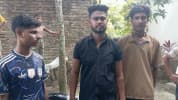যানবাহনে তল্লাশি চালাতে গিয়ে ৩ ভুয়া ডিবি পুলিশ আটক