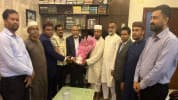 বিরোধীদলীয় উপনেতা ডা: তাহেরের সাথে কুমিল্লা দক্ষিণ জেলা জামায়াত নেতাদের সাক্ষাৎ