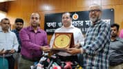 গণমাধ্যমকে নিয়ন্ত্রণ করতে চায় না সরকার : তথ্য প্রতিমন্ত্রী