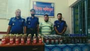 রৌমারীতে ১৪৬ বোতল ভারতীয় মদসহ আটক ১