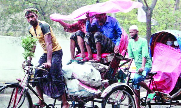 সারা দেশে কালবৈশাখী ঝড় ও বজ্রসহ বৃষ্টি